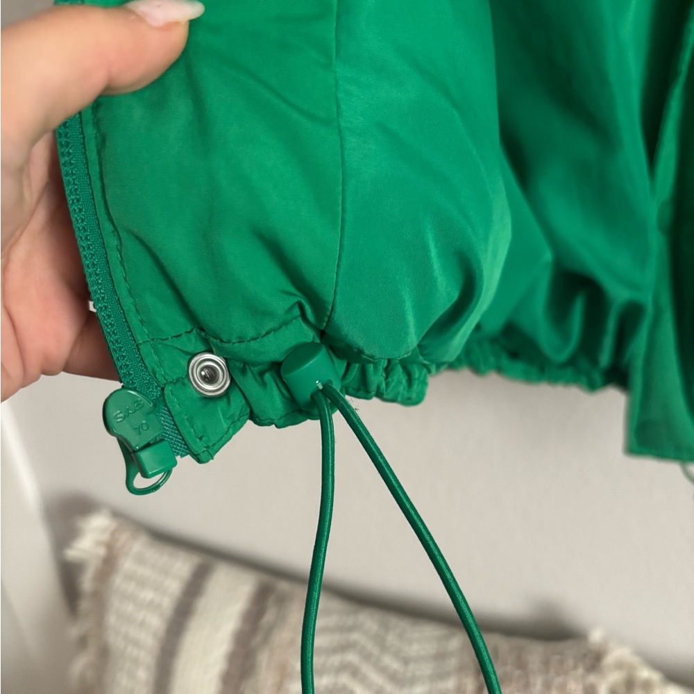 Green Puffer Vest - Picture 3 of 4